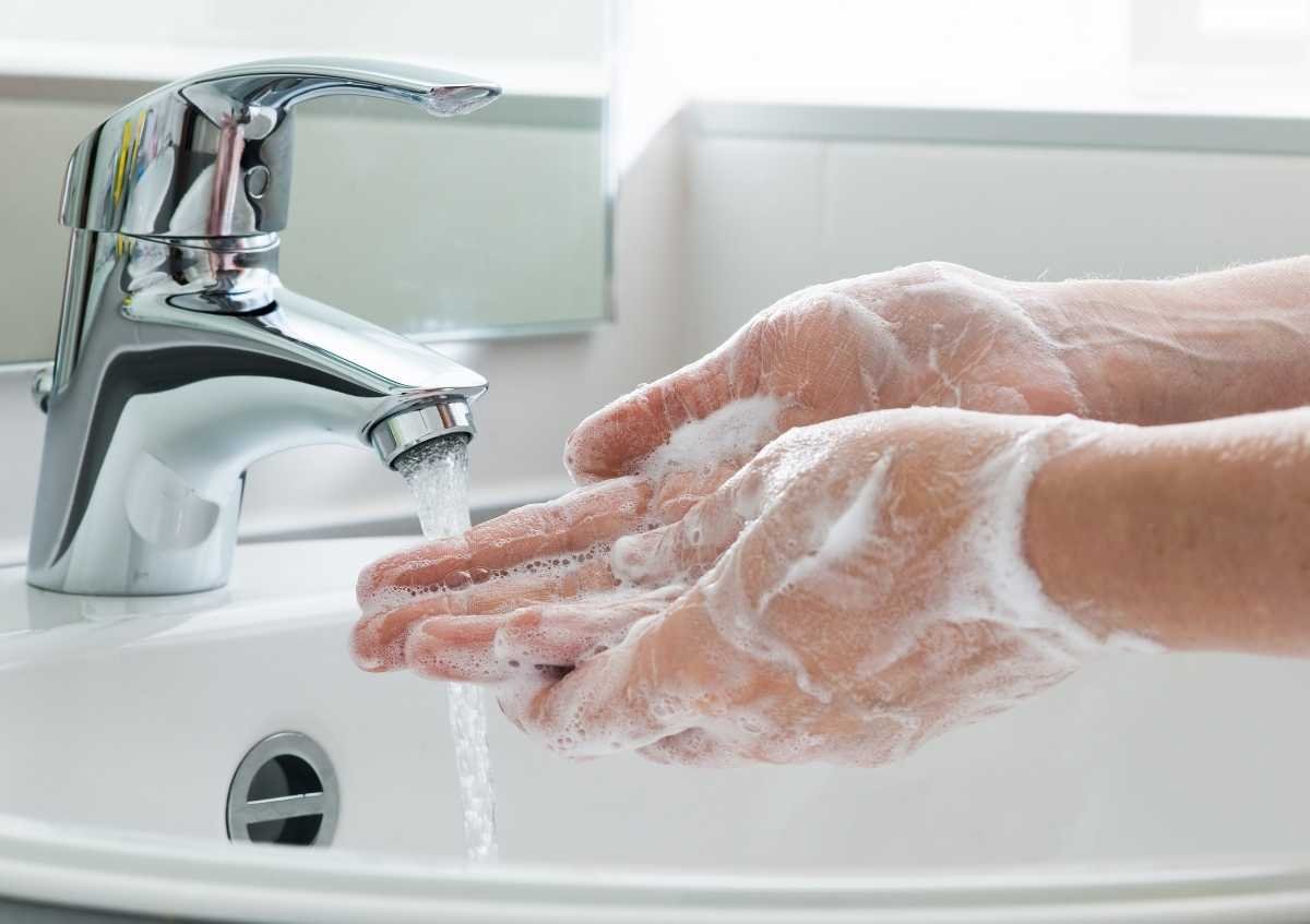 How Should Those with Eczema Protect Their Hands After Washing Them?